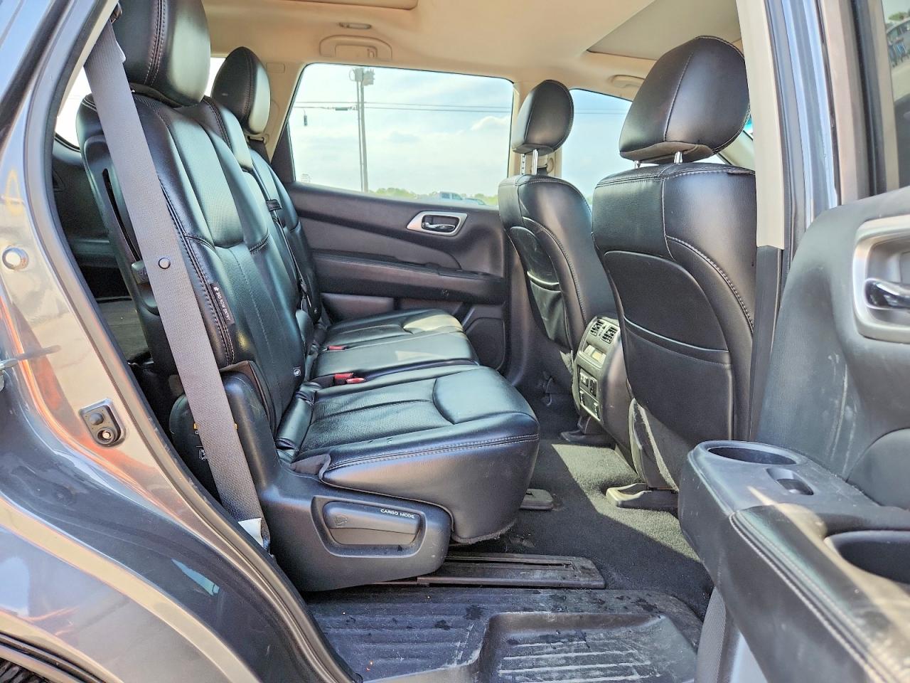 NISSAN PATHFINDER 2019 — 12