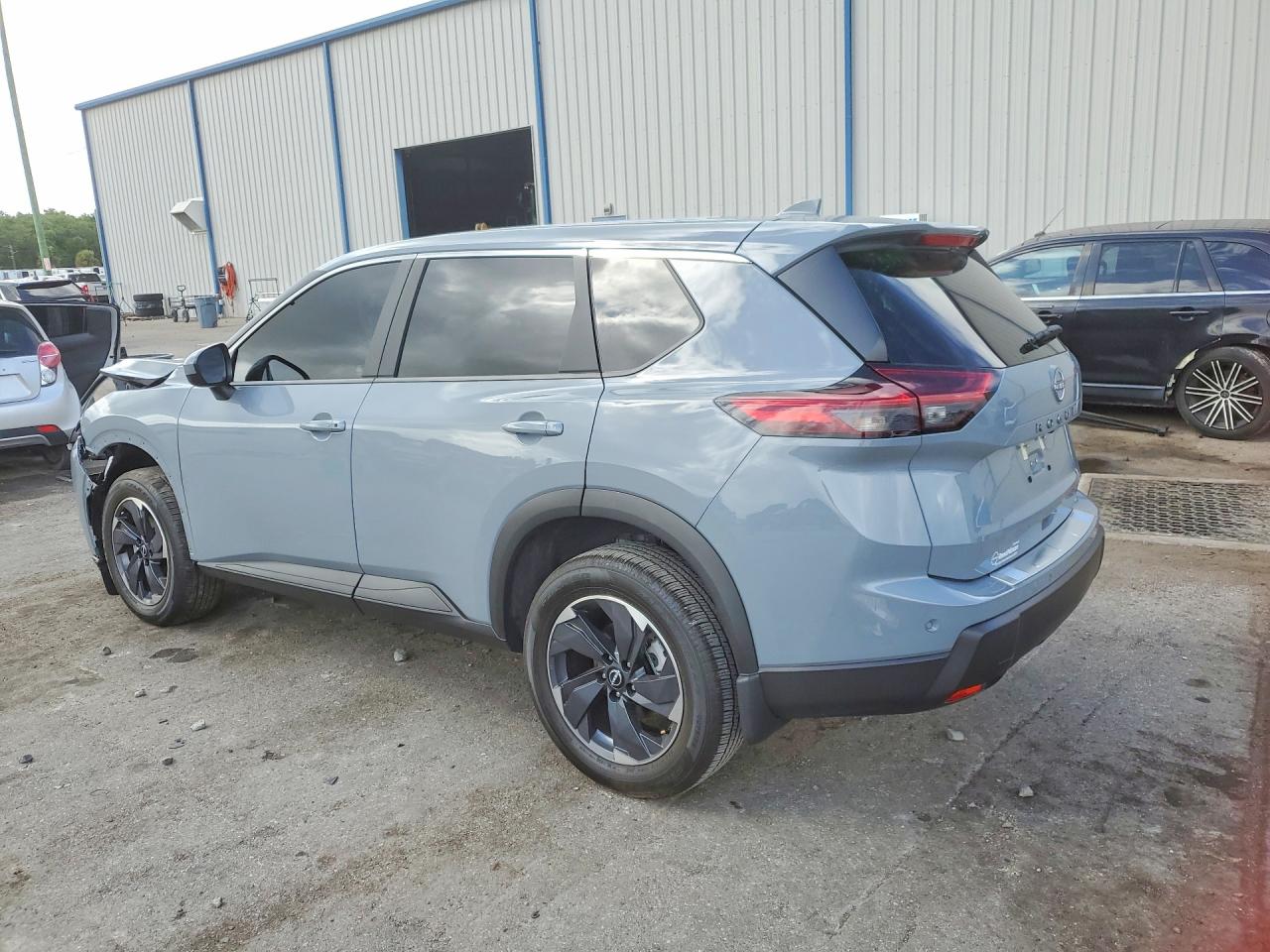NISSAN ROGUE 2026 — 3