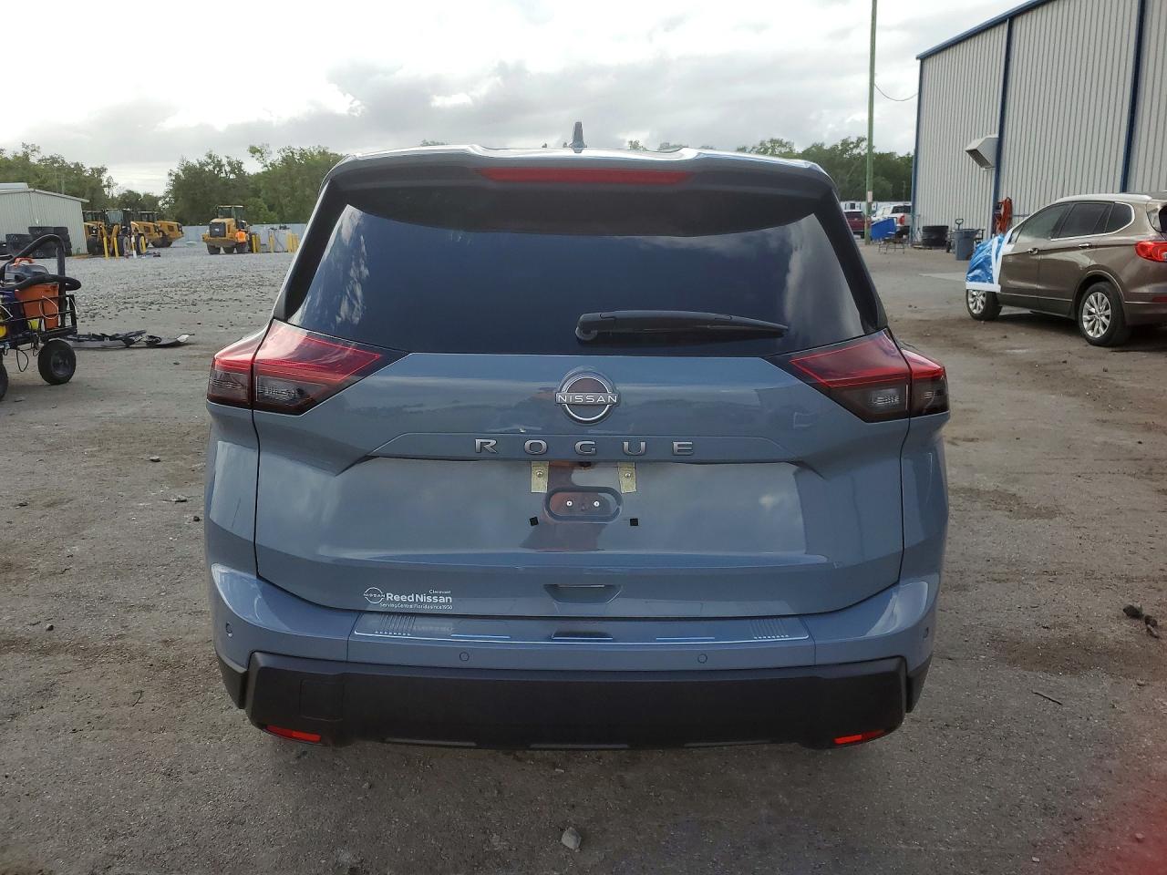 NISSAN ROGUE 2026 — 7