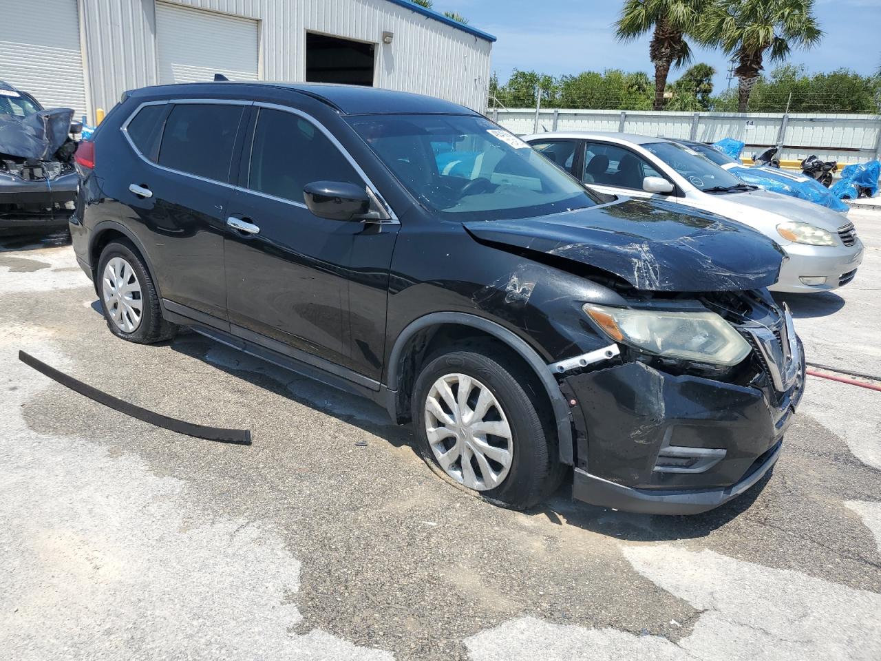 2017 NISSAN ROGUE S