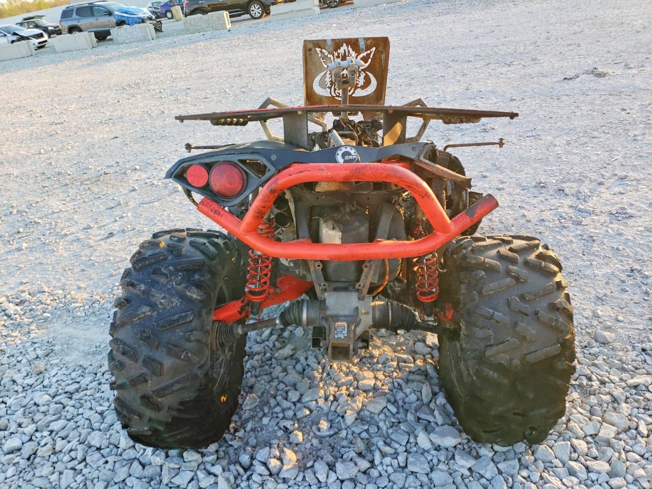 CAN-AM RENEGADE 2018 — 11