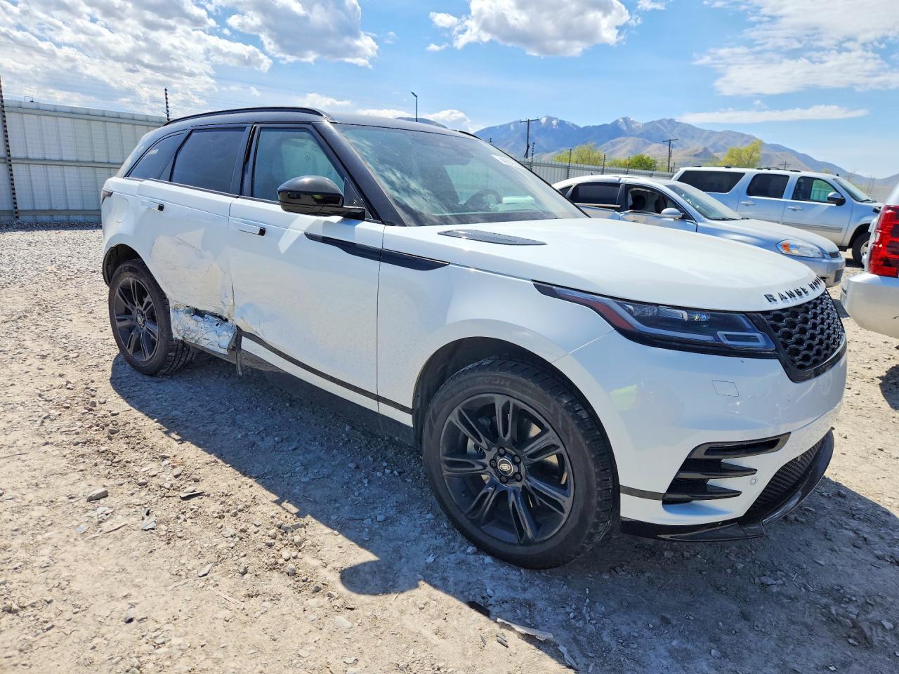 2022 LAND ROVER RANGE ROVER VELAR R-DYNAMIC S