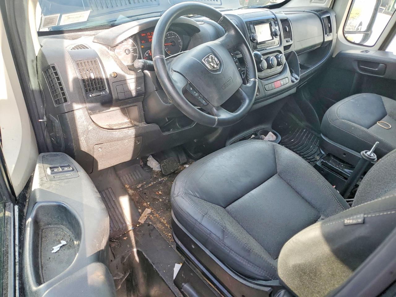RAM PROMASTER 1500 2020 — 9