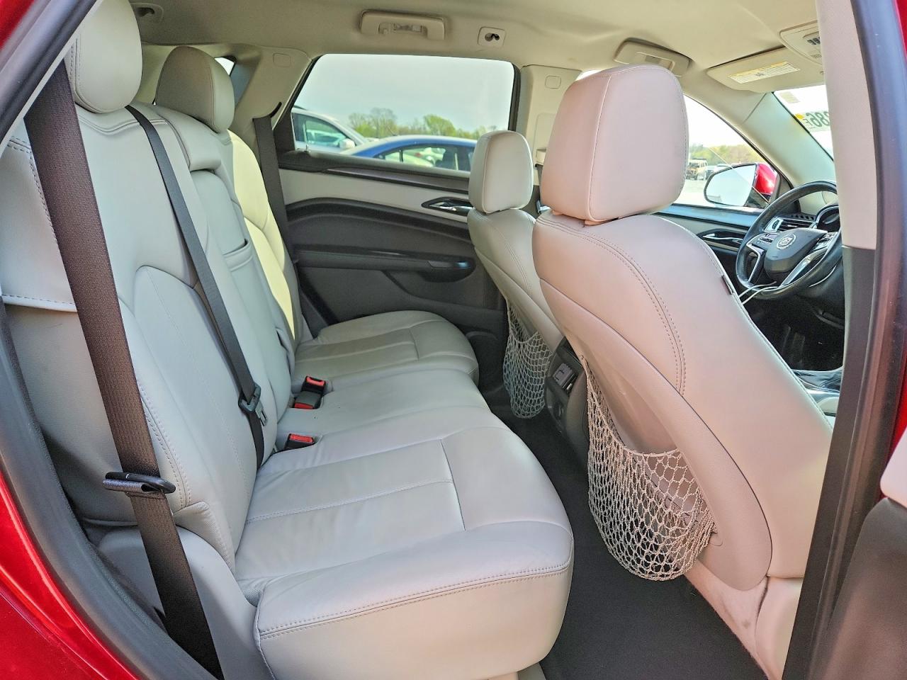 CADILLAC SRX 2016 — 12