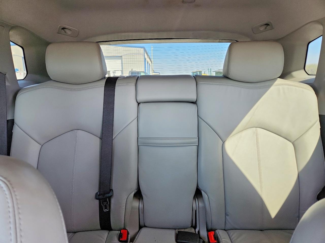 CADILLAC SRX 2016 — 11