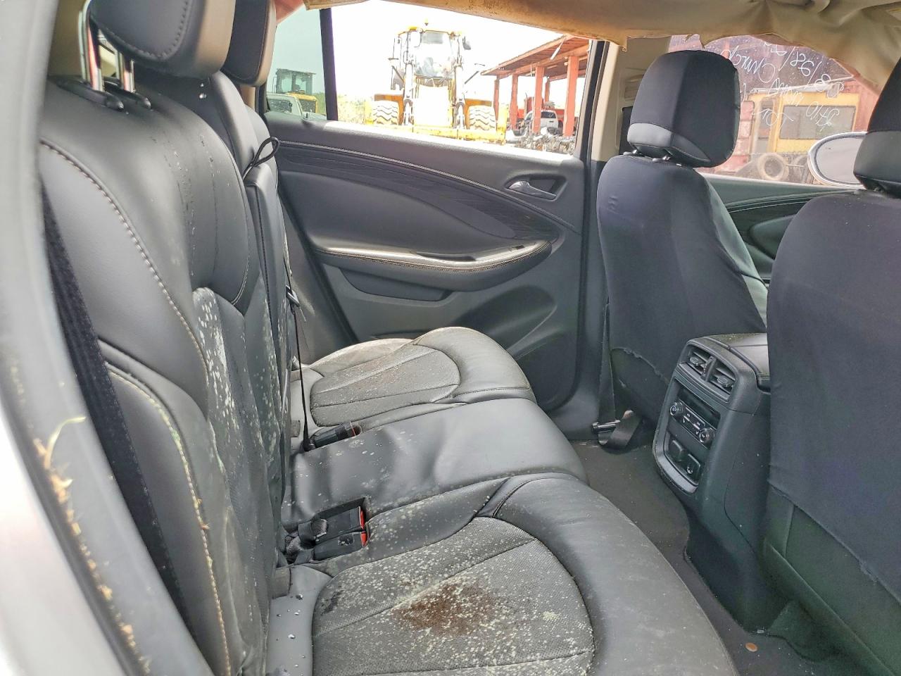 BUICK ENVISION 2017 — 12