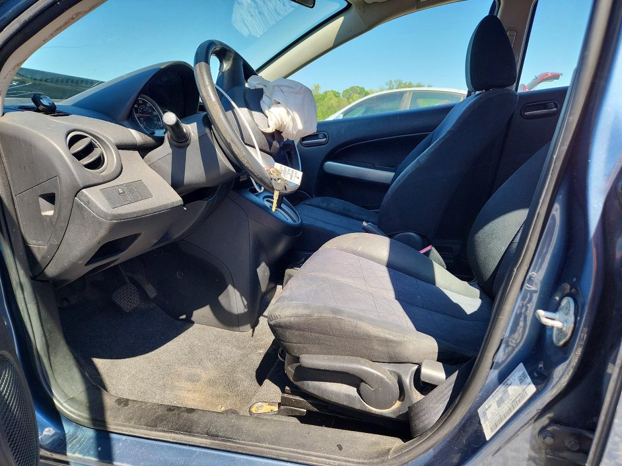 MAZDA MAZDA2 2014 — 8