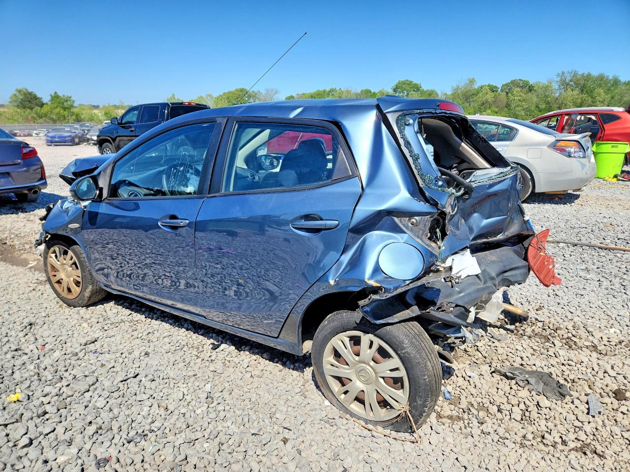 MAZDA MAZDA2 2014 — 3