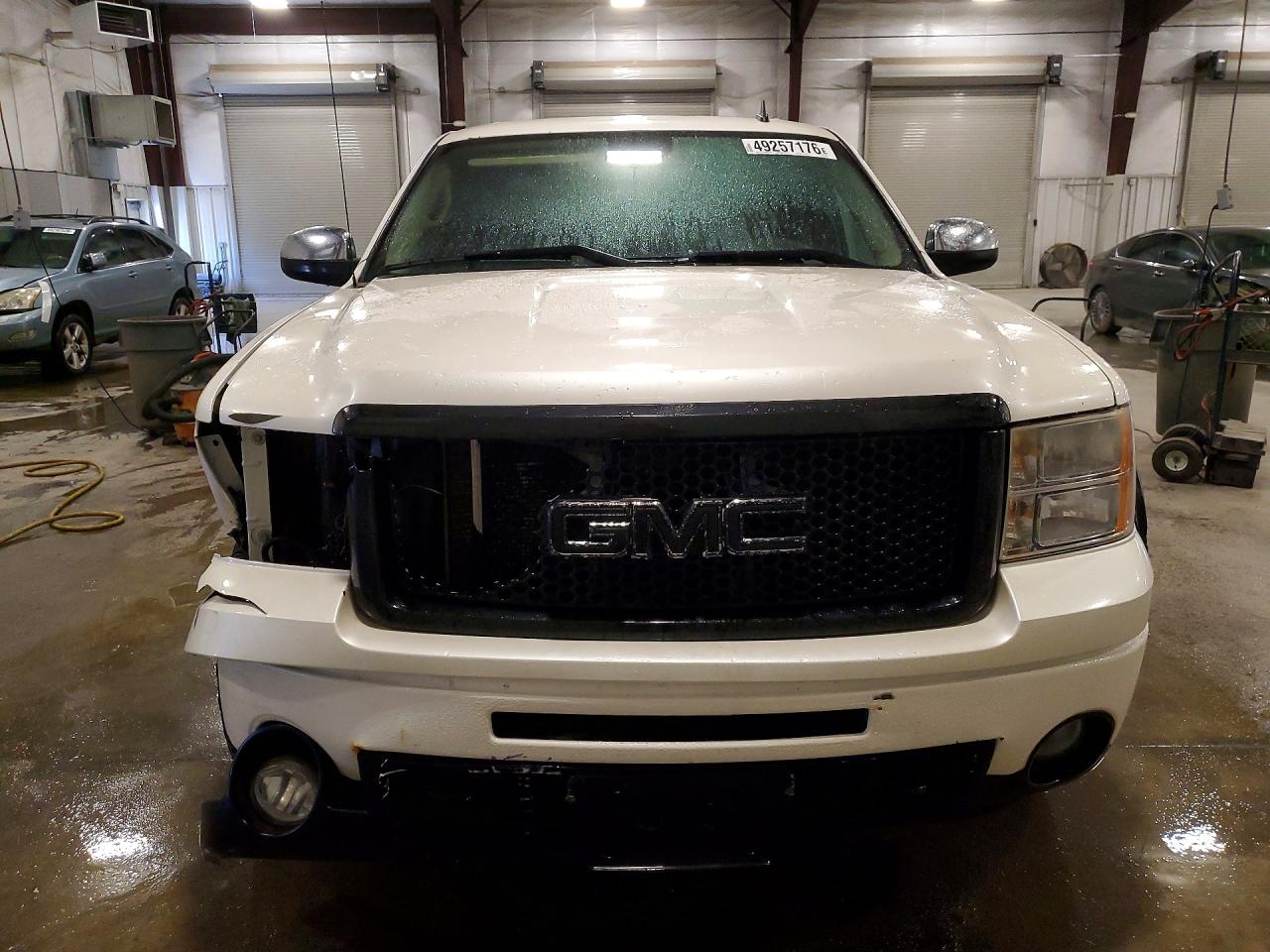 GMC SIERRA 2011 — 6
