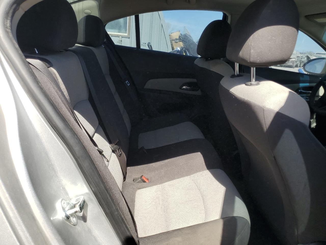 CHEVROLET CRUZE 2015 — 11