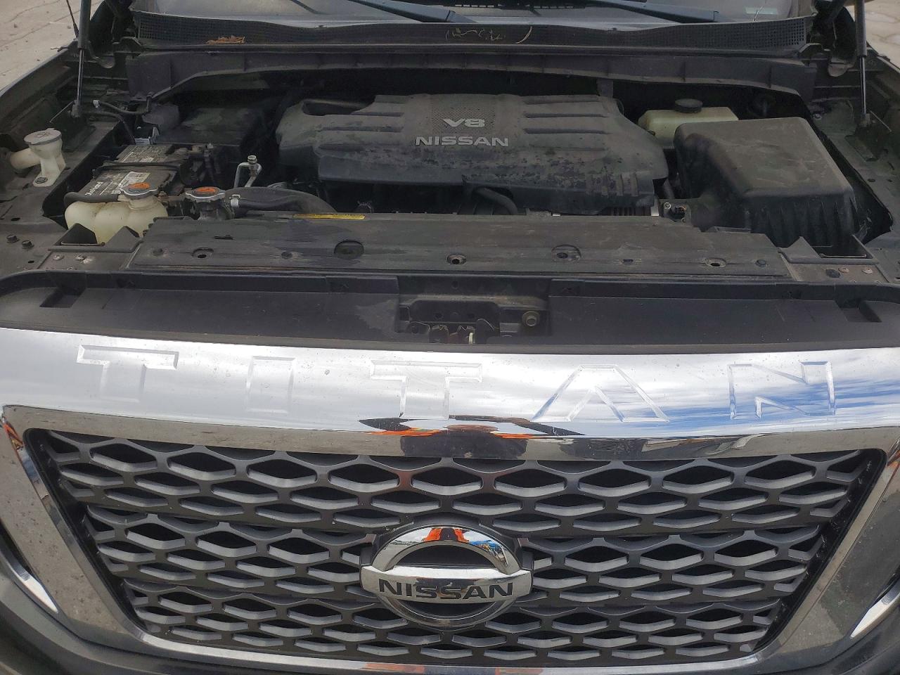 NISSAN TITAN 2017 — 12