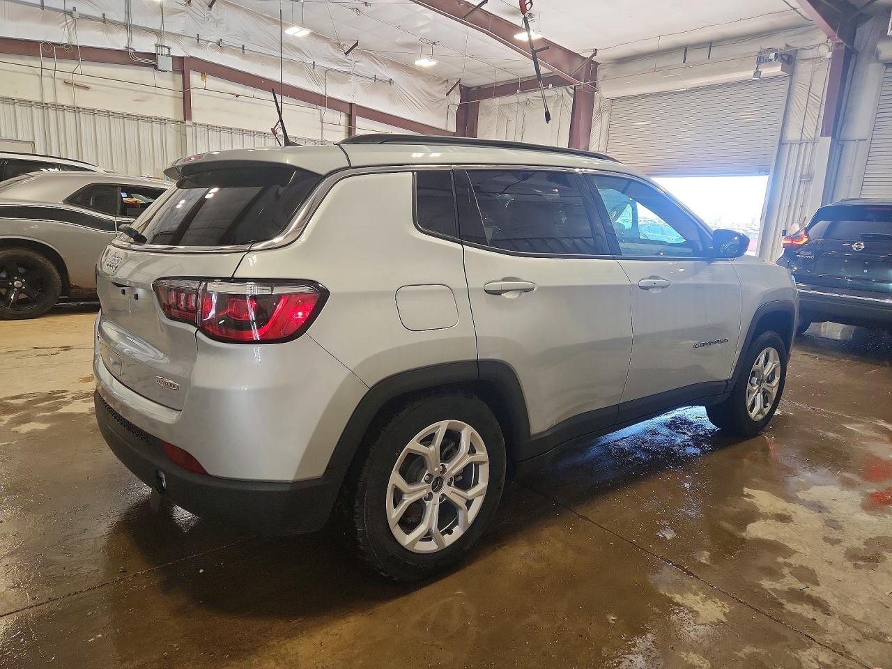JEEP COMPASS 2025 — 4
