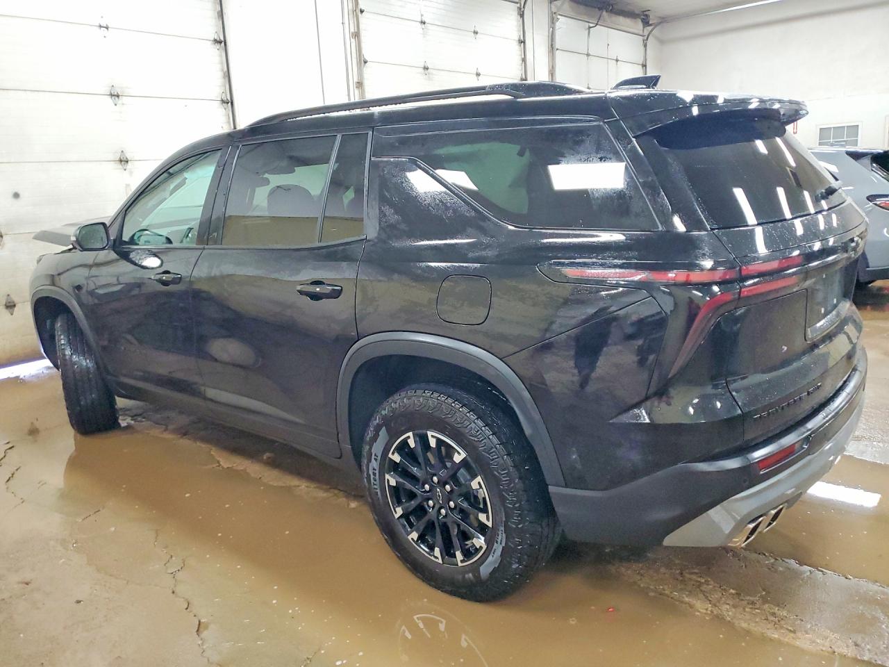 CHEVROLET TRAVERSE 2025 — 3