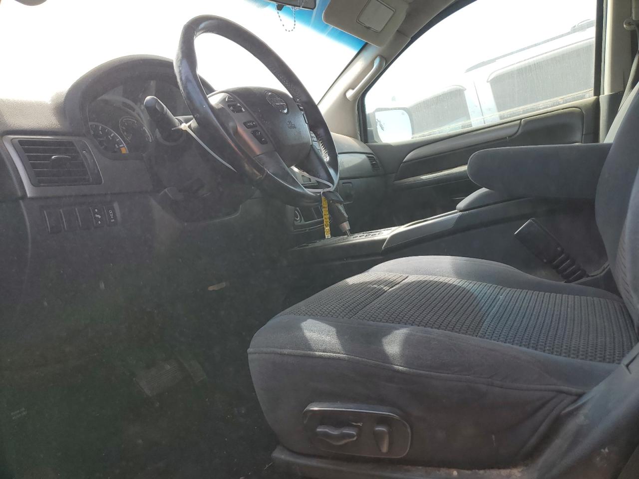 NISSAN ARMADA 2013 — 8