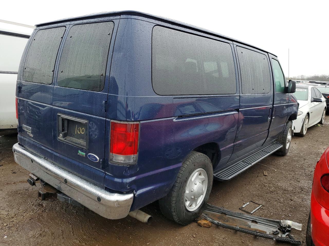 FORD ECONOLINE 2009 — 4