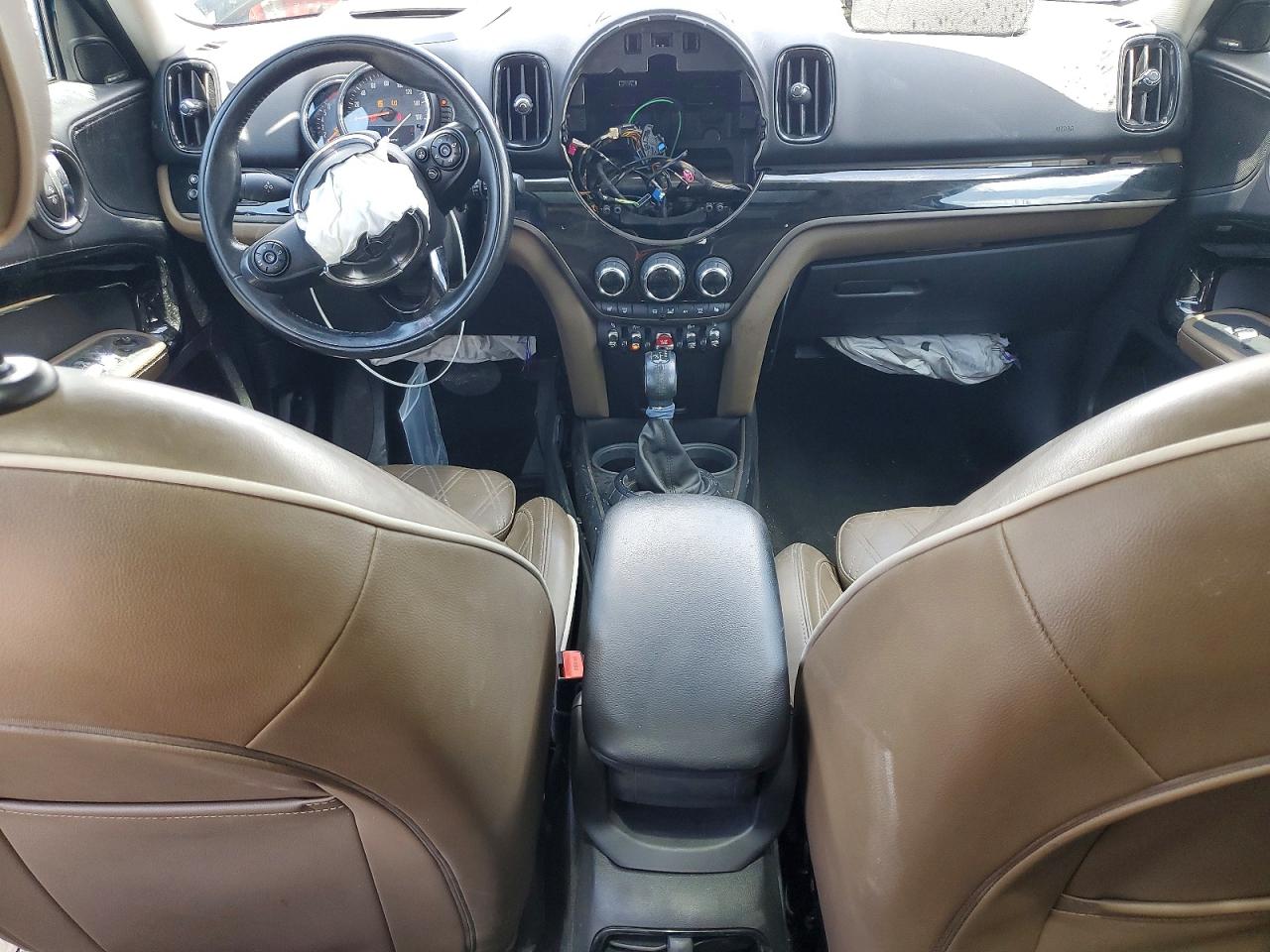 MINI COOPER 2017 — 9