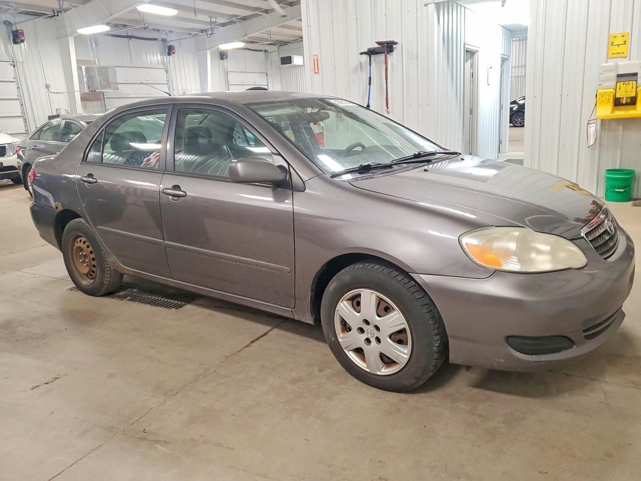 TOYOTA COROLLA 2006 — 5