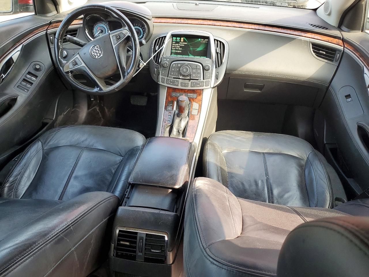BUICK LACROSSE 2012 — 9