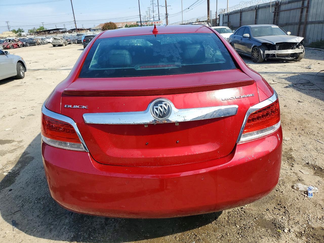 BUICK LACROSSE 2012 — 7