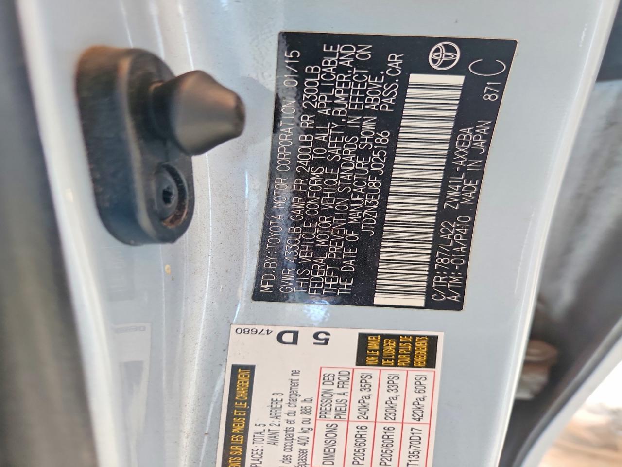 TOYOTA PRIUS V 2015 — 13