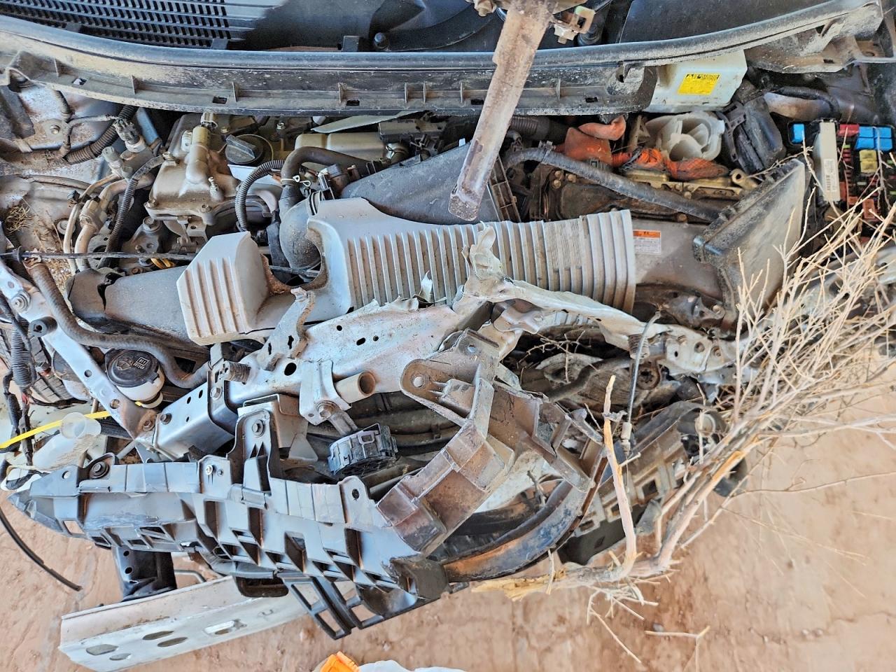 TOYOTA PRIUS V 2015 — 12