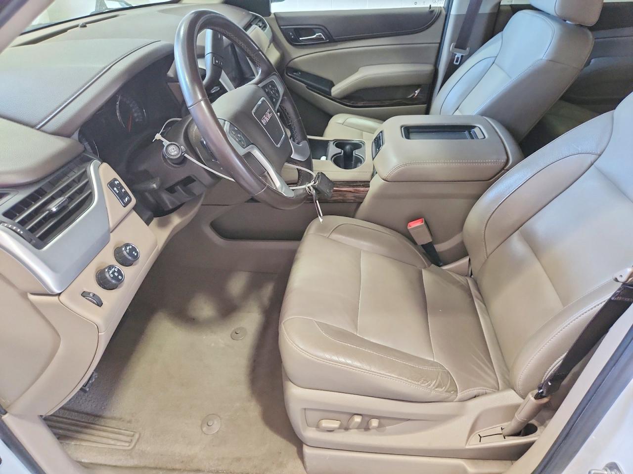 GMC YUKON 2020 — 8