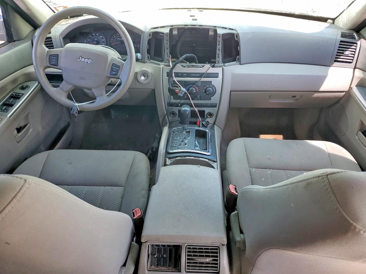 JEEP CHEROKEE 2006 — 9