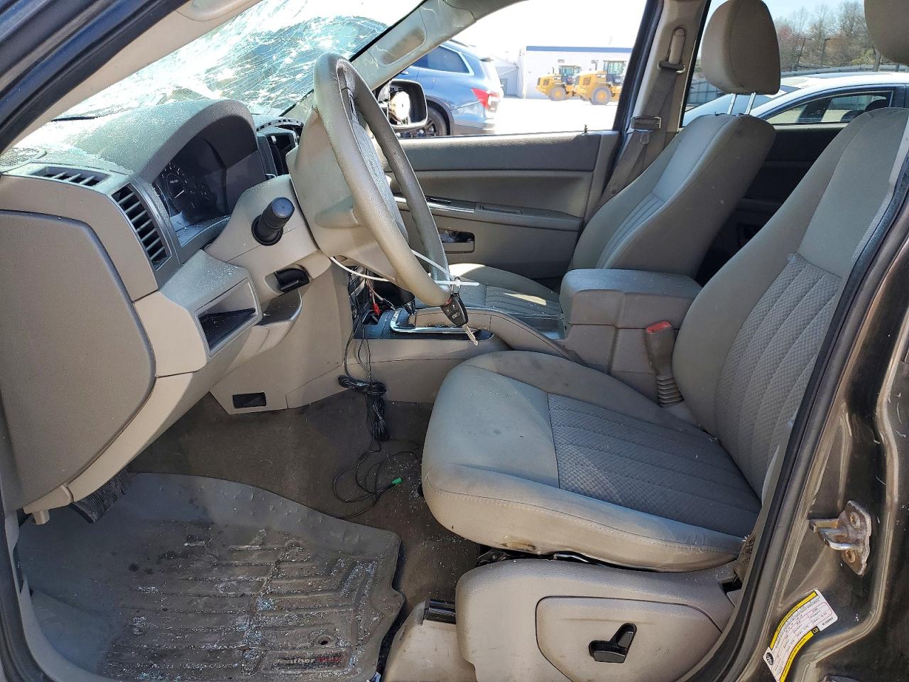 JEEP CHEROKEE 2006 — 8