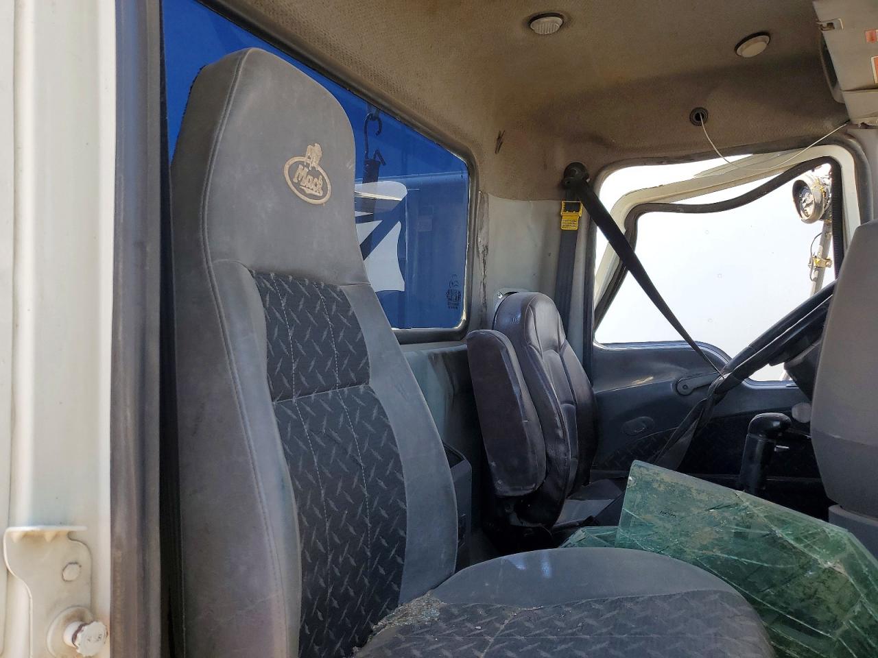 MACK CXU613 2012 — 7