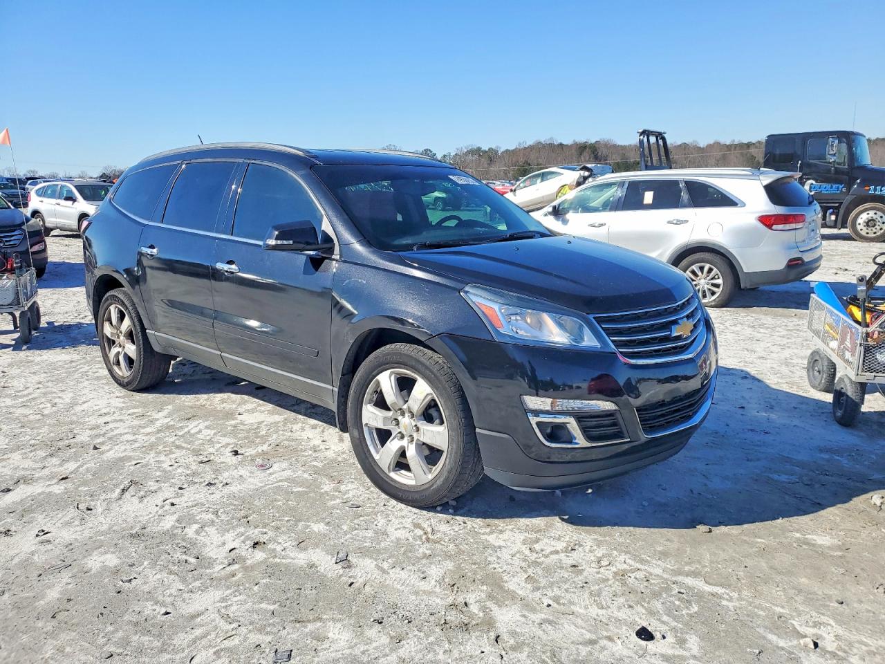 2017 CHEVROLET TRAVERSE LT