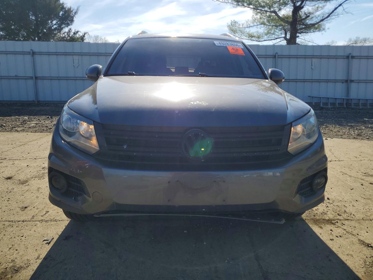 VOLKSWAGEN TIGUAN 2015 — 6
