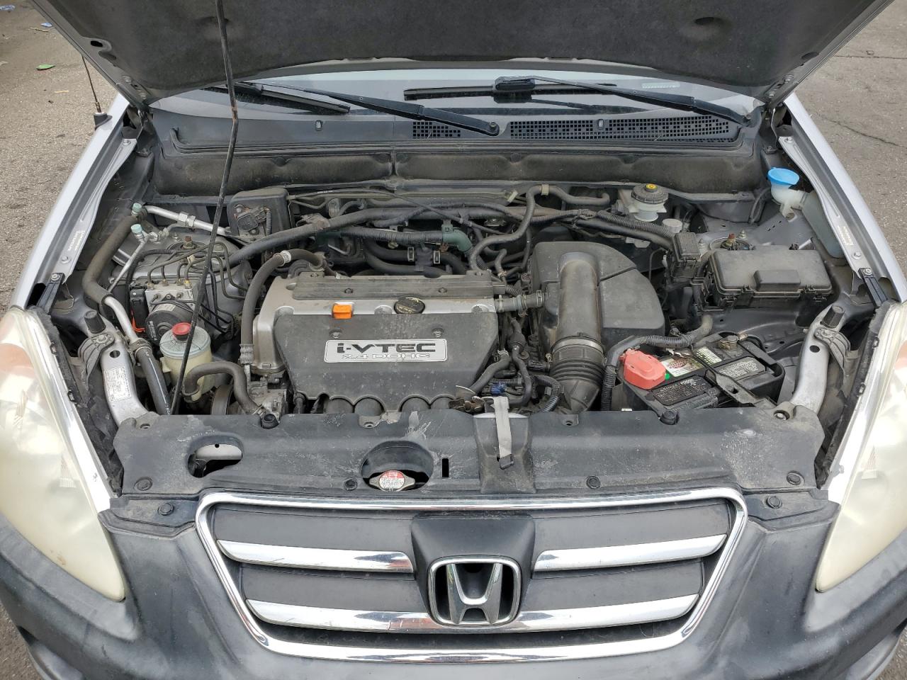 HONDA CR-V 2005 — 12