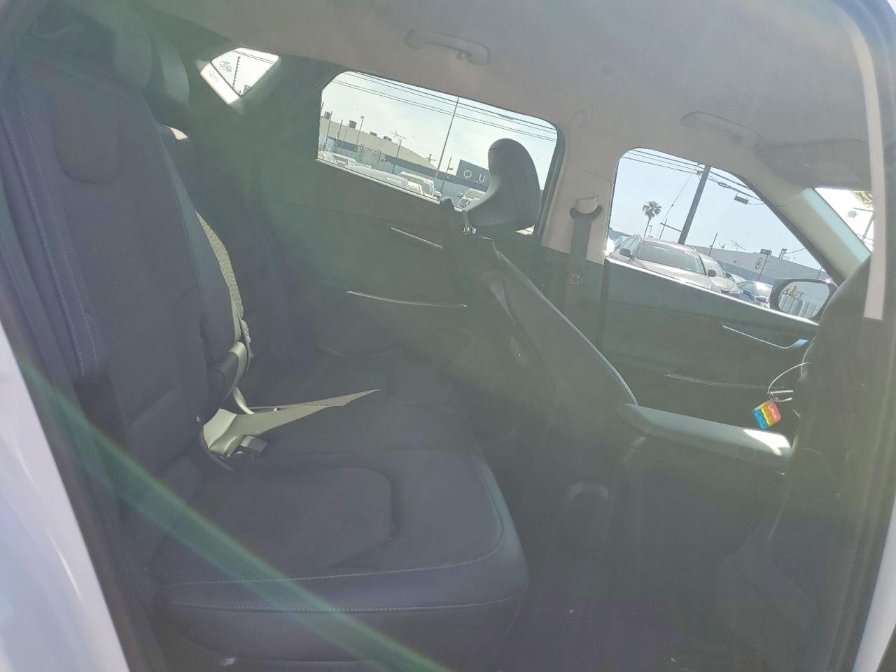 KIA EV6 2024 — 12