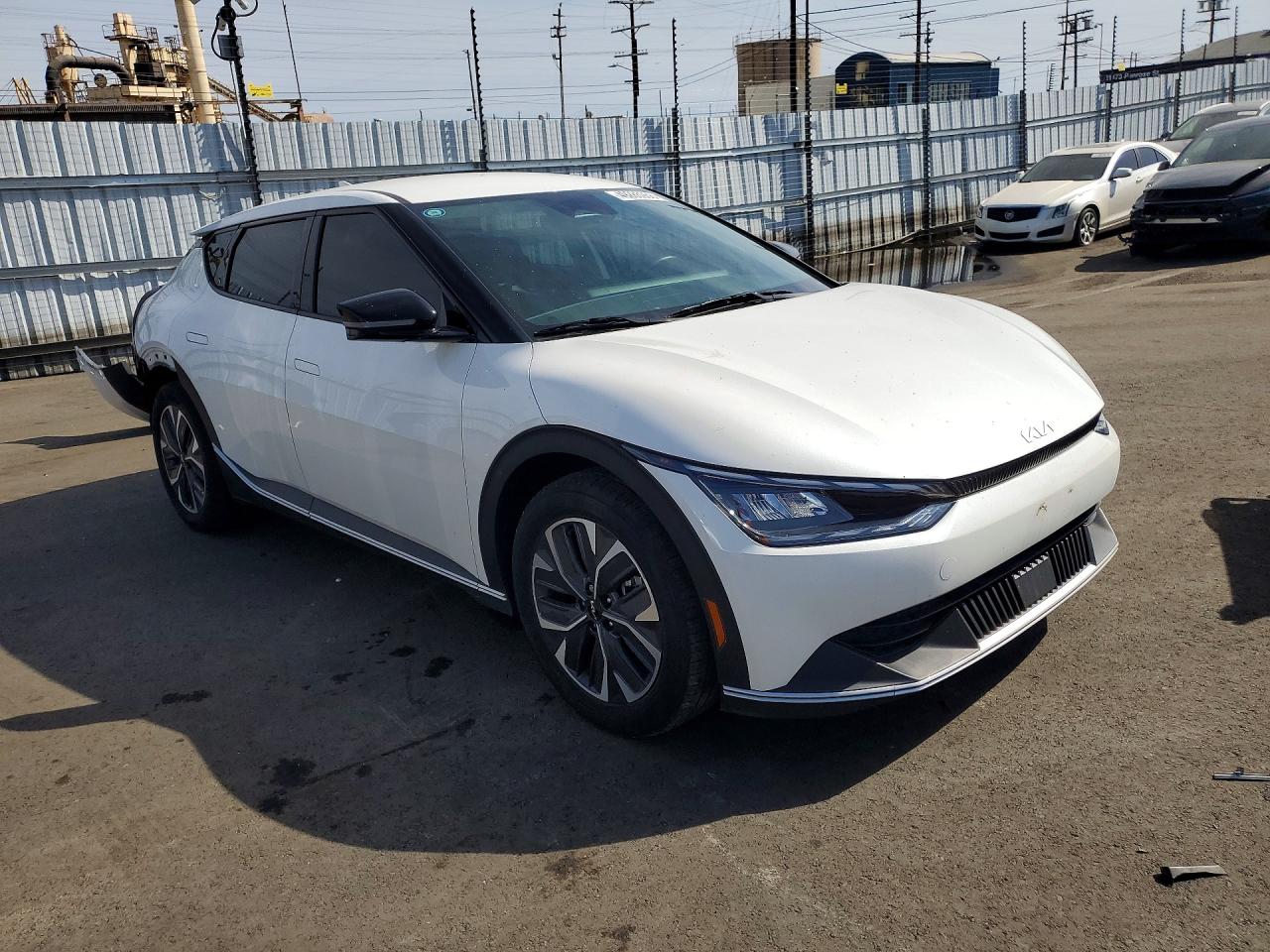 KIA EV6 2024 — 5