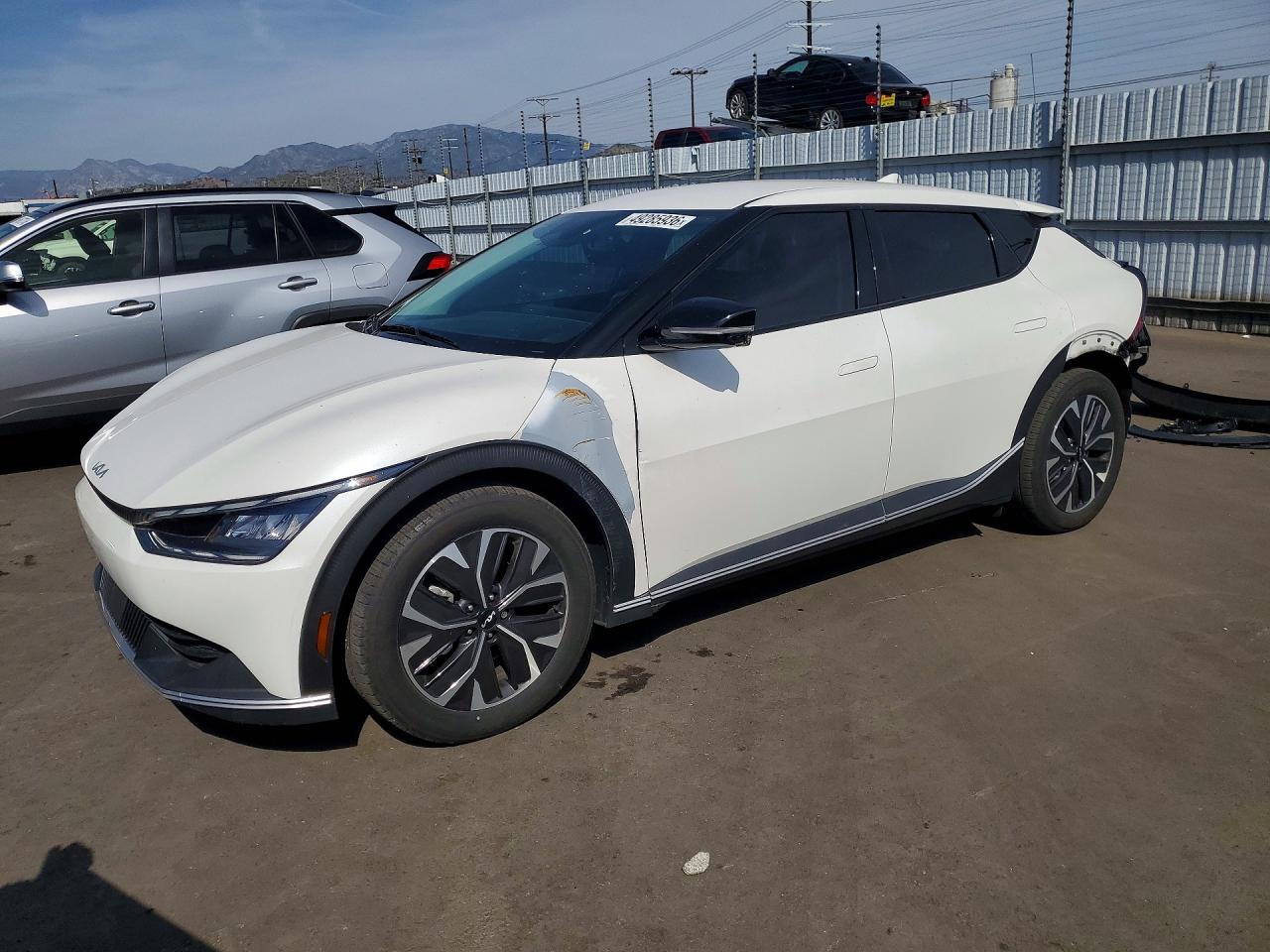 KIA EV6 2024 — 2