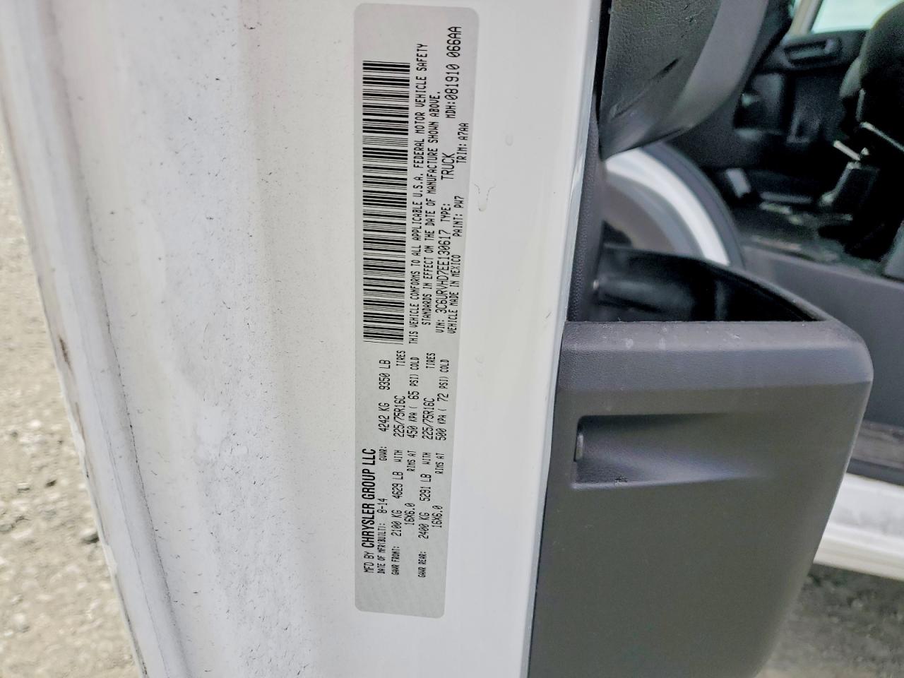 RAM PROMASTER 3500 2014 — 13