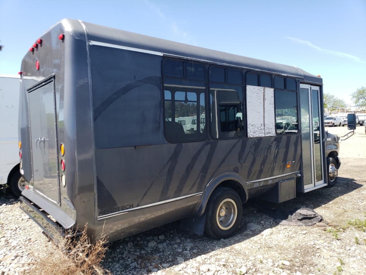 2006 FORD ECONOLINE