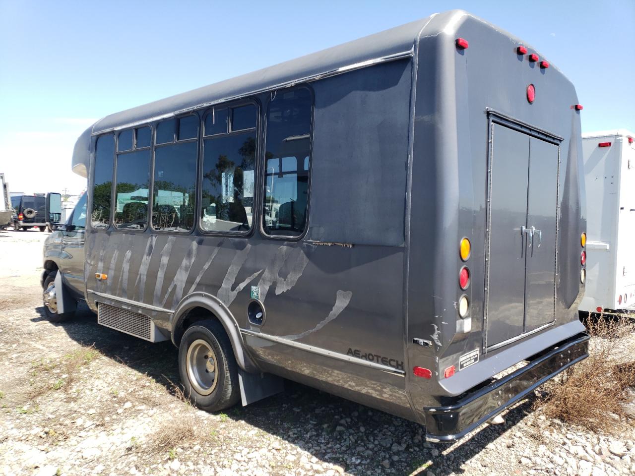 FORD ECONOLINE 2006 — 4