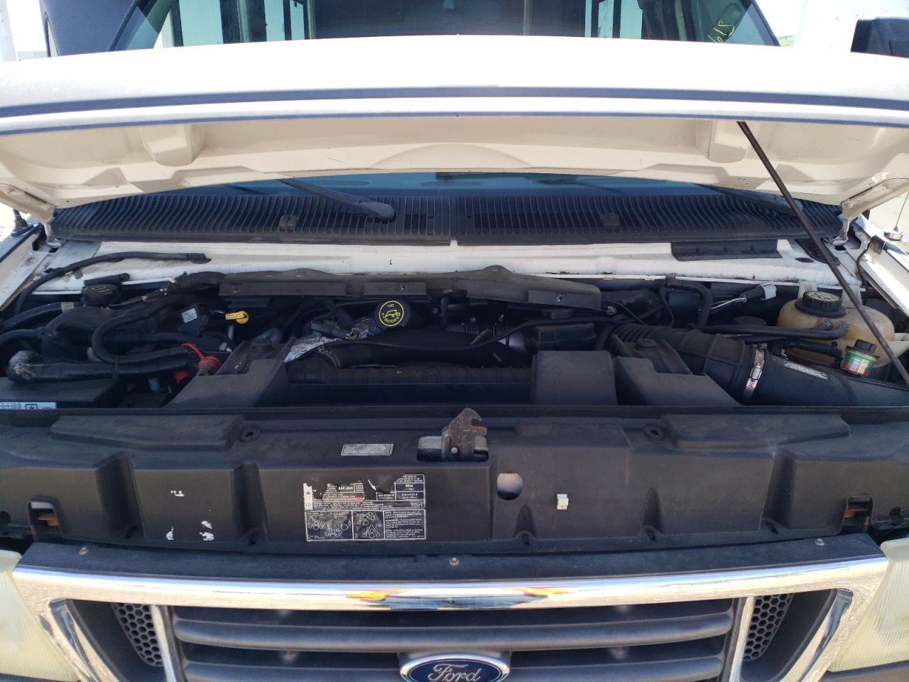 FORD ECONOLINE 2006 — 8