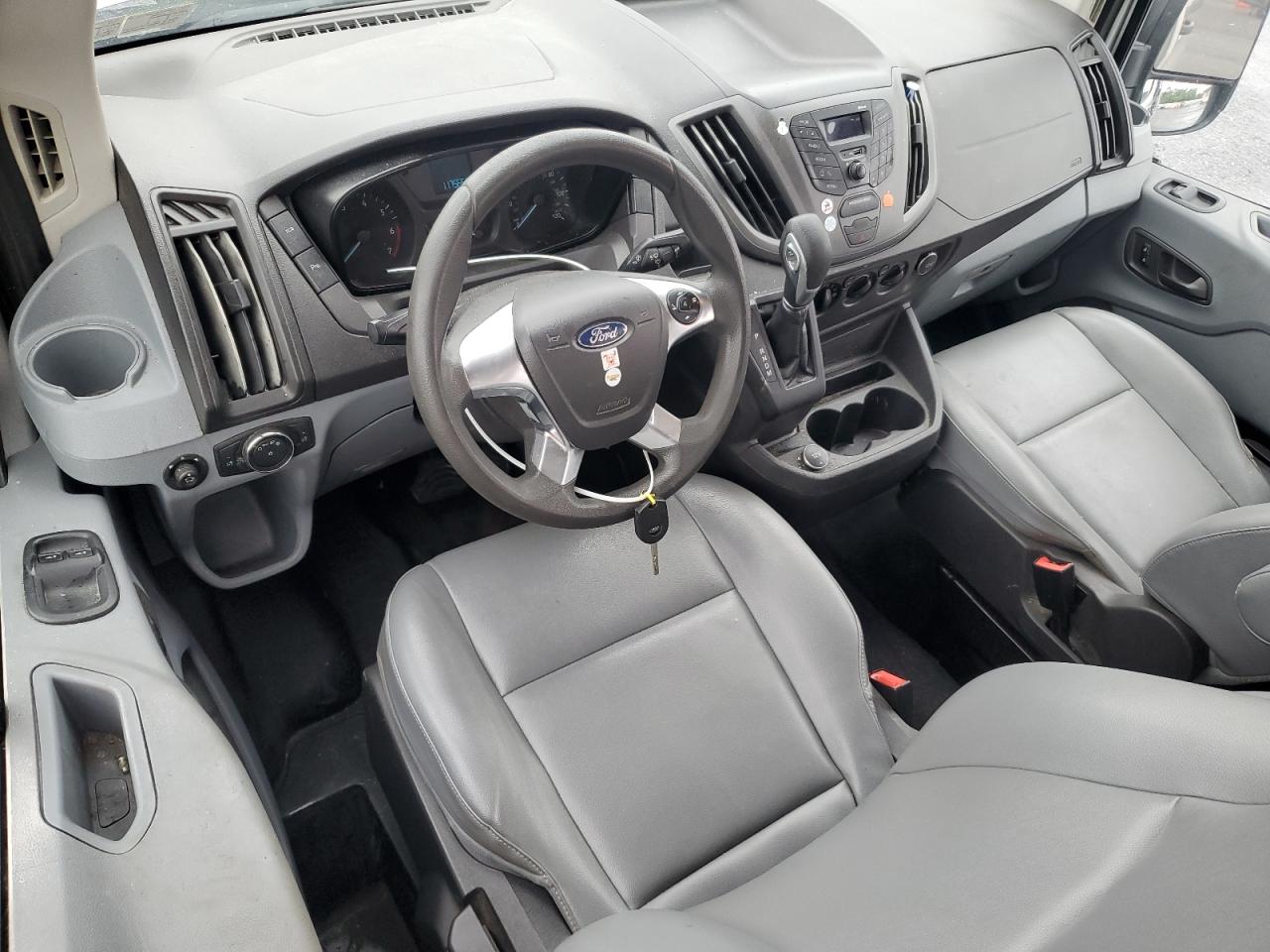 FORD TRANSIT 2018 — 9
