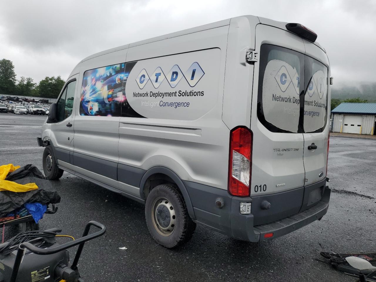 FORD TRANSIT 2018 — 3
