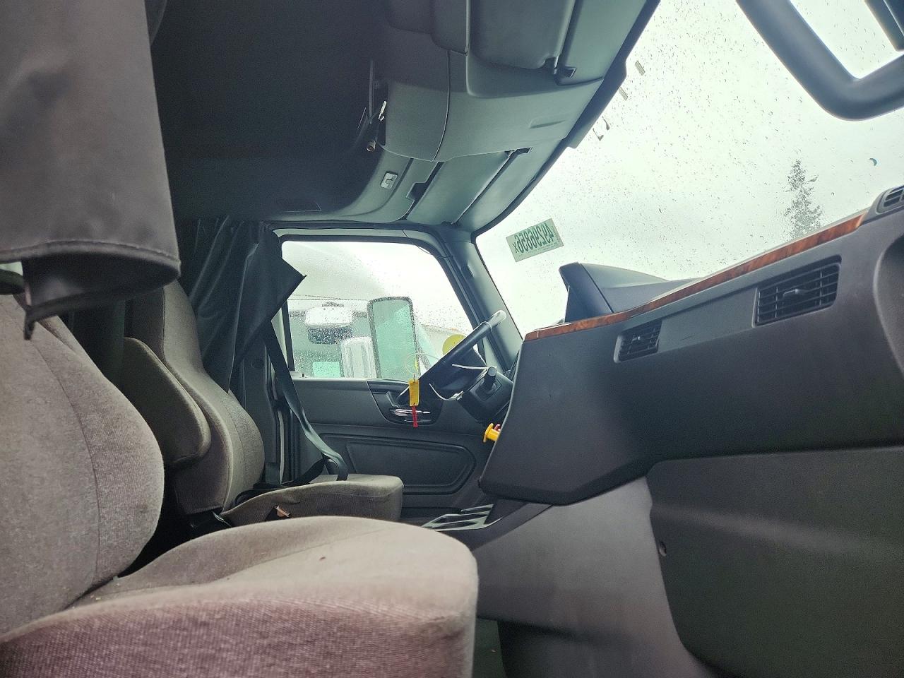 INTERNATIONAL LT625 2019 — 6