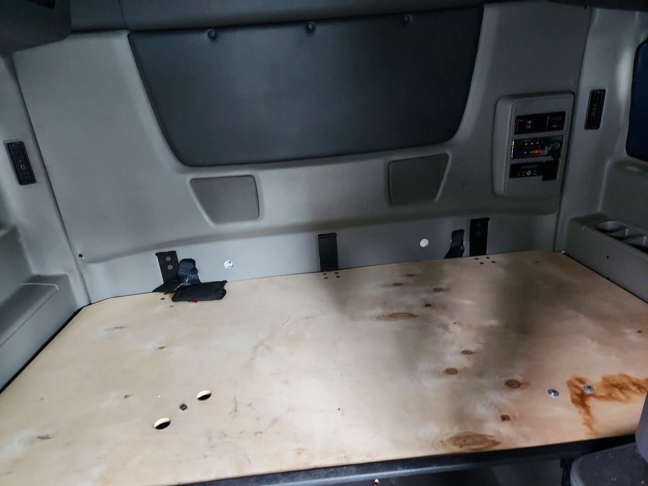 INTERNATIONAL LT625 2019 — 7