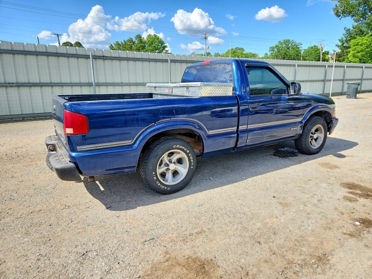CHEVROLET S TRUCK 1999 — 4