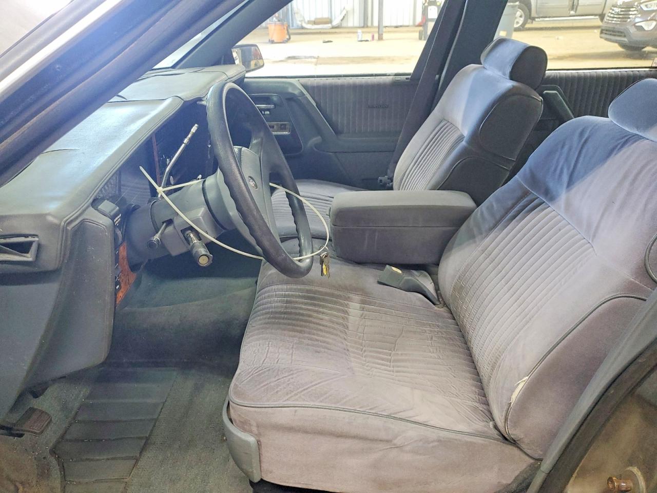 BUICK CENTURY 1990 — 8