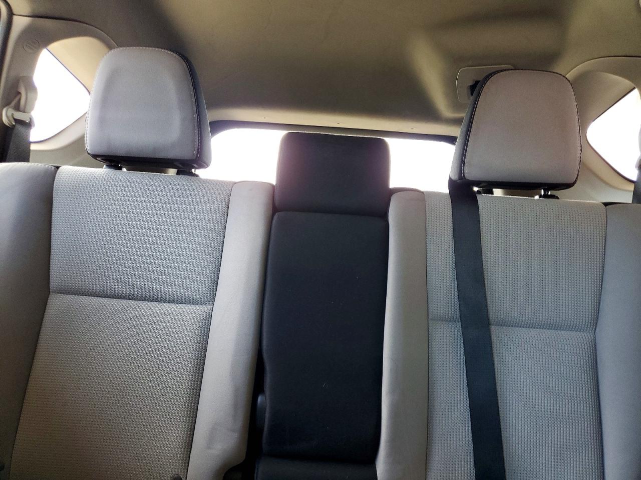 TOYOTA RAV 4 2017 — 11
