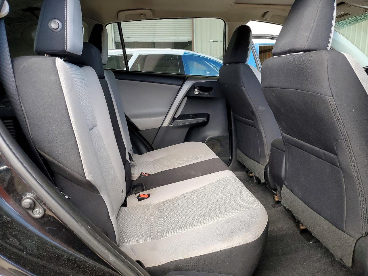 TOYOTA RAV 4 2017 — 12