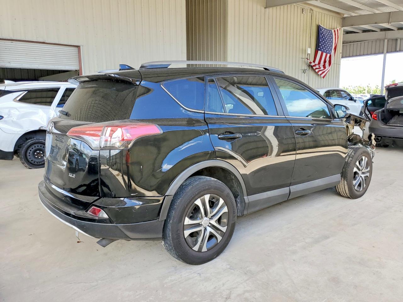 TOYOTA RAV 4 2017 — 4