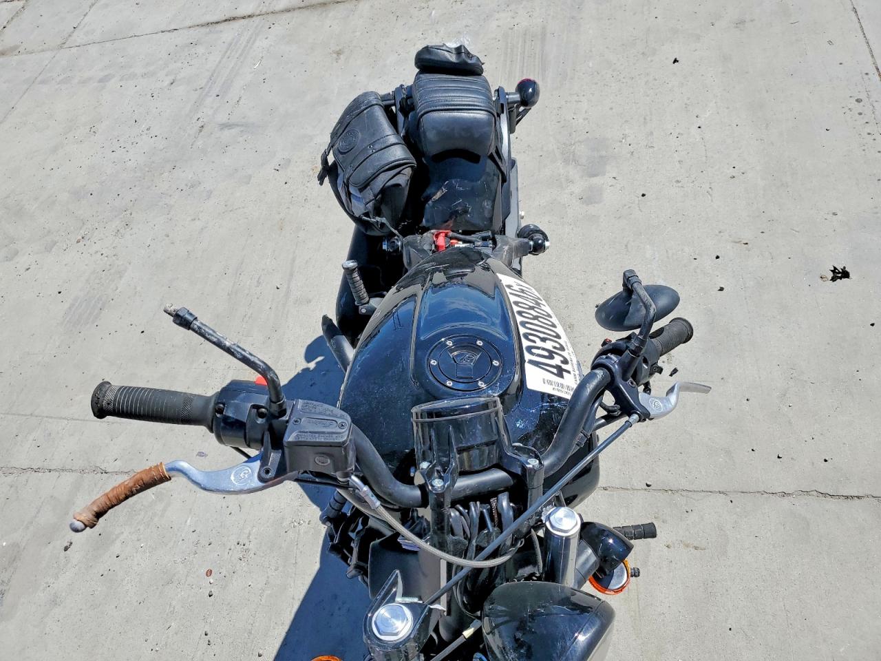 INDIAN MOTORCYCLE CO. SCOUT 2024 — 6