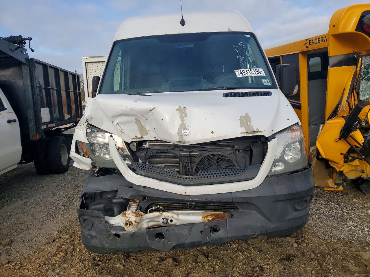 MERCEDES-BENZ SPRINTER 2015 — 6